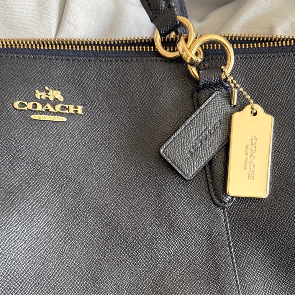Coach Ava Crossgrain Leather Tote Bag with Metal Tag in Navy - Picture 5 of 6